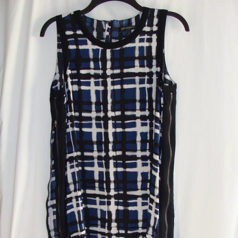 BANANA REPUBLIC Blue & White Sleeveless Side ZIP Silky Feel SHEATH Dress Sz 6